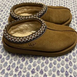 Gently used Ugg Tasman slip on size 12